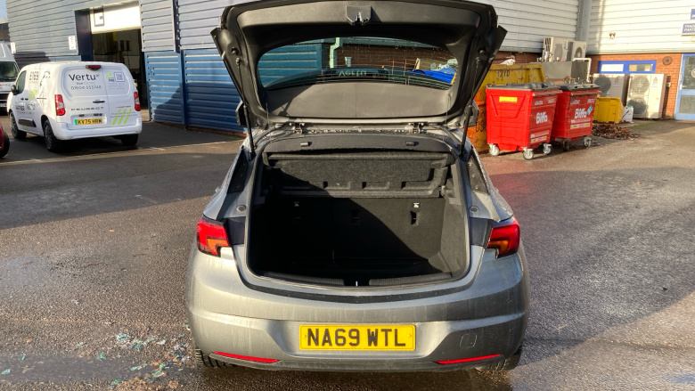 Vauxhall Astra 1.4T 16V 150 Griffin 5dr Auto [Start Stop] Petrol Hatchback